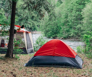 Visiting Whistlin' Jack's Outpost and Lodge - Naches, WA